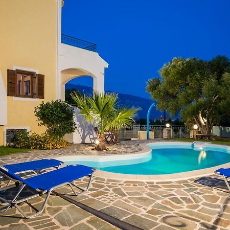 Villa Cara Metaxata Bagian luar foto