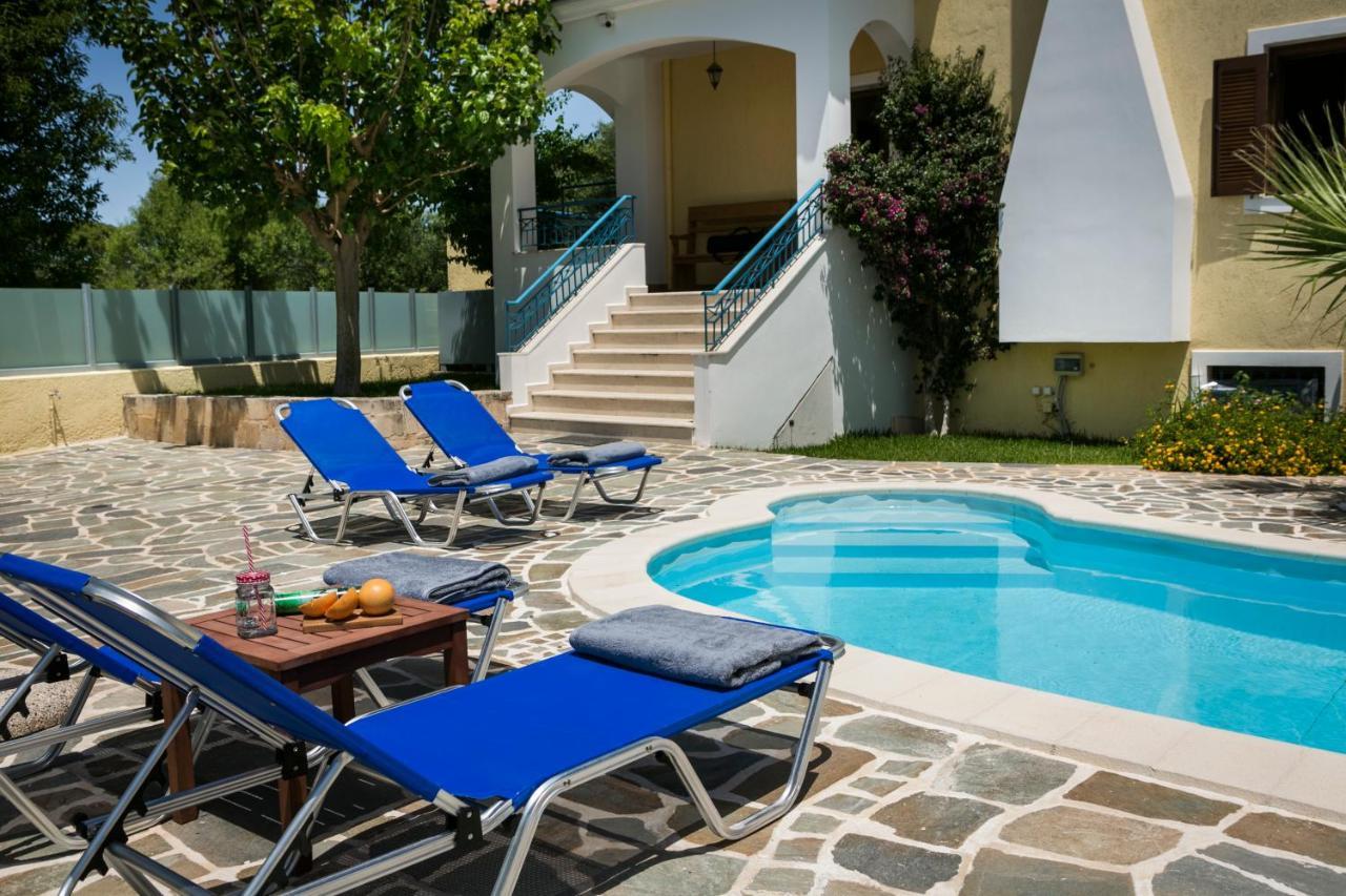 Villa Cara Metaxata Bagian luar foto