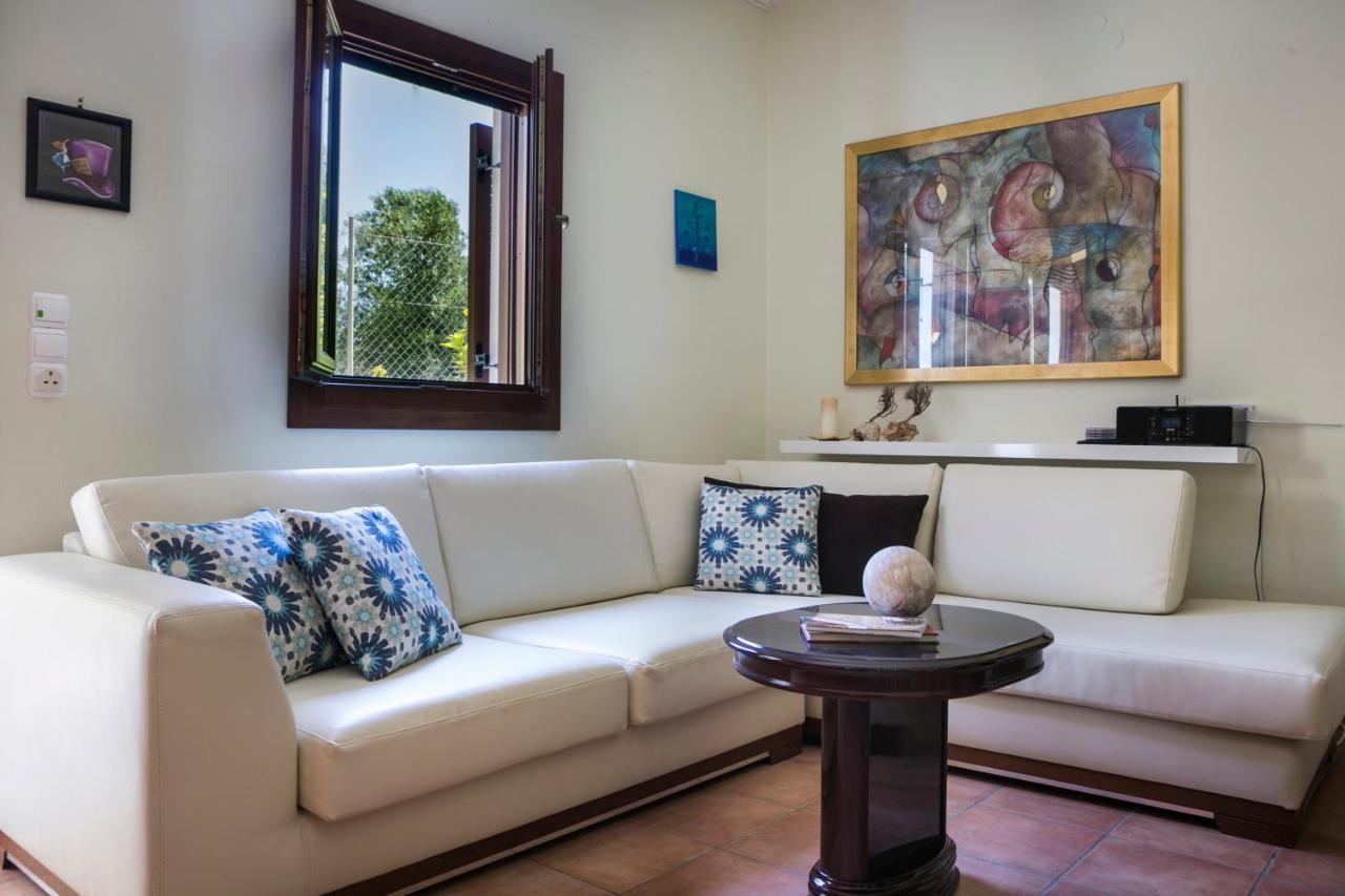 Villa Cara Metaxata Bagian luar foto